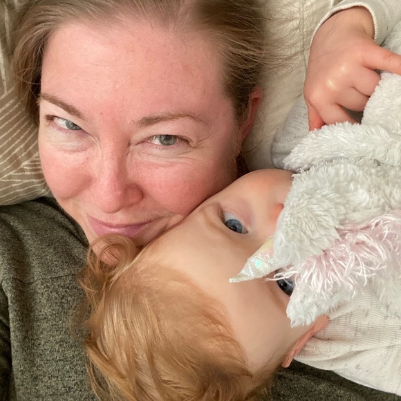 Meet your Posher, Naomi - Picture 1 of 2